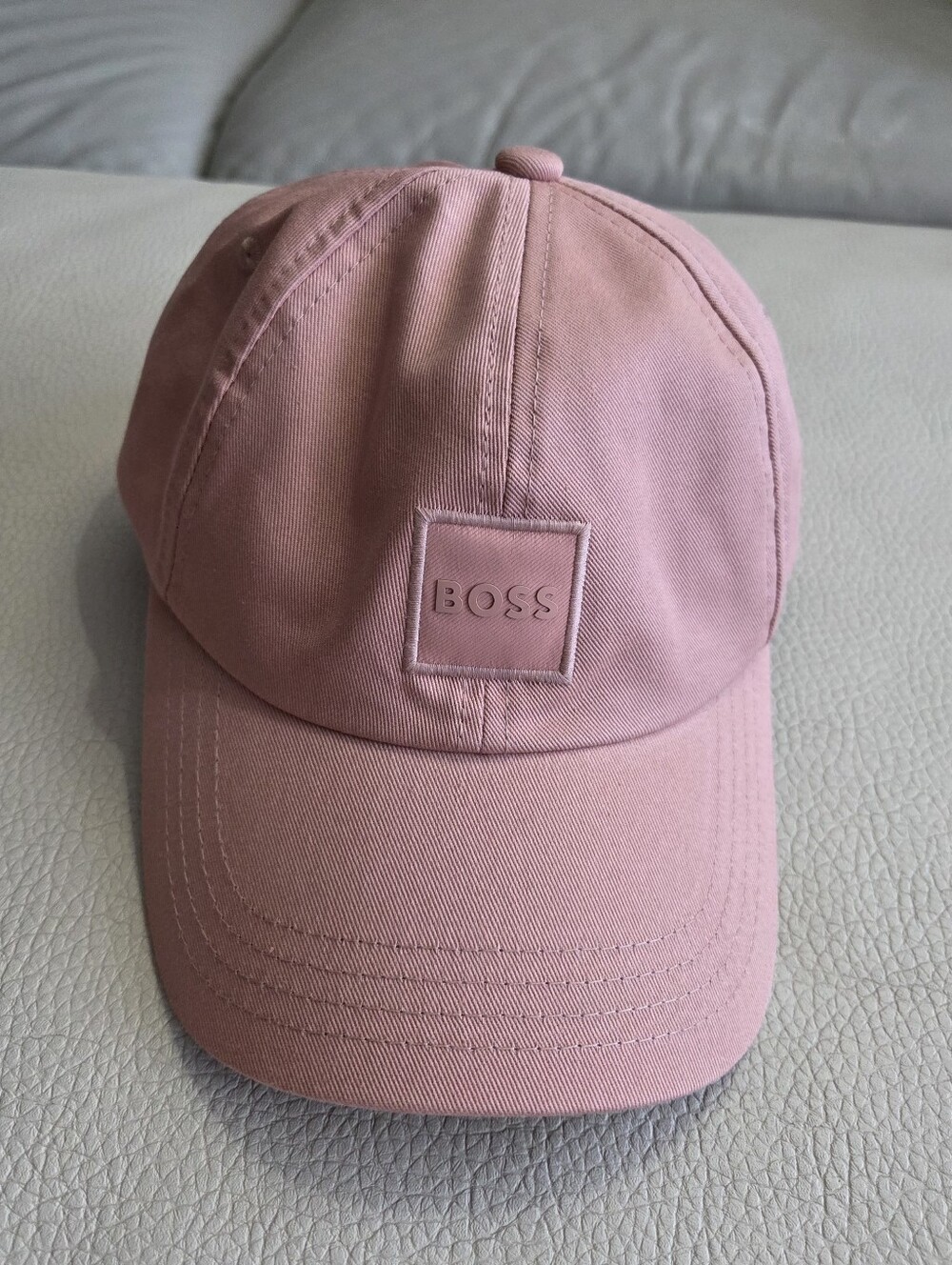 NWT - Hugo Boss Derrel Rubber Logo Cap